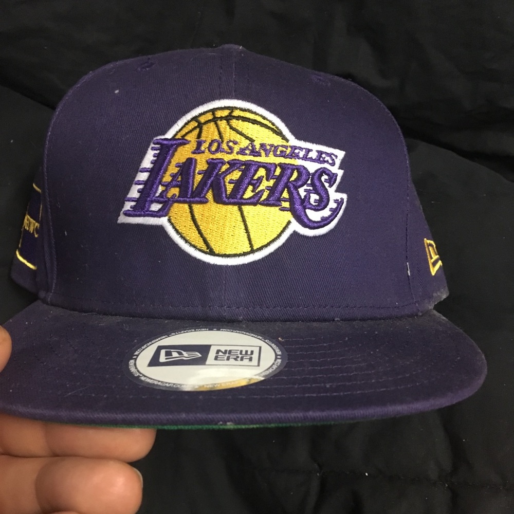 La Lakers hat